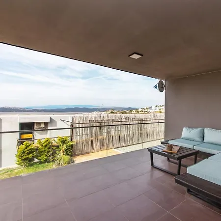 Gorgeous Flat With Nature View In Milas Apartment