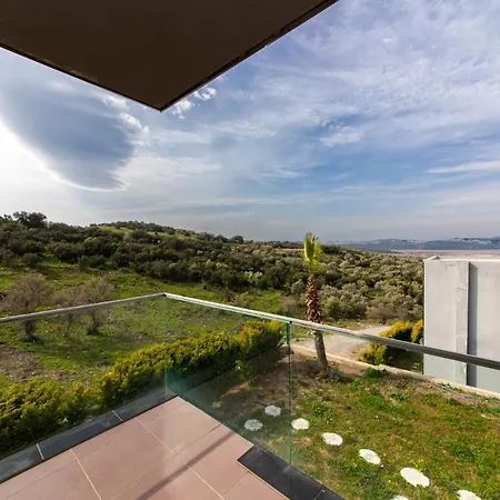 Apartment Gorgeous Flat With Nature View In Milas *